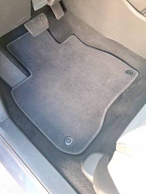 Used 2017 Honda CR-V EX image 16