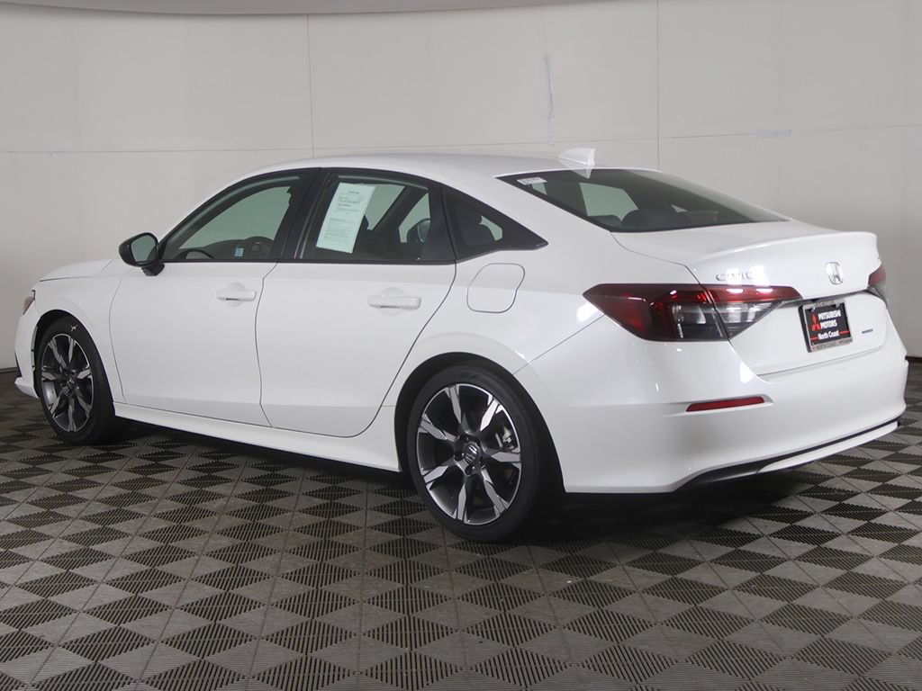 Used 2025 Honda Civic Sport image 9