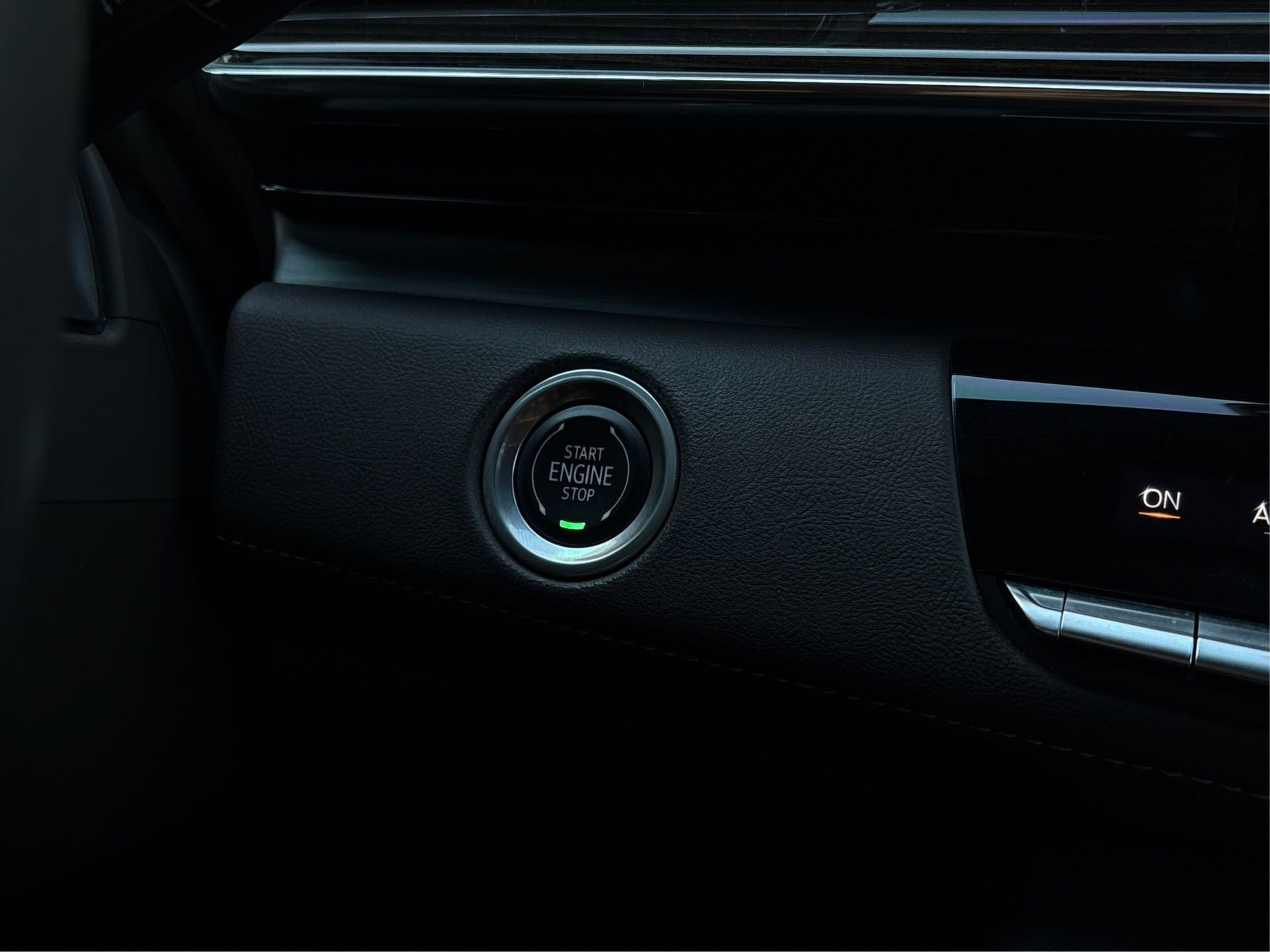 Used 2021 Cadillac Escalade Premium Luxury w/ Driver Assist Tech Package image 28