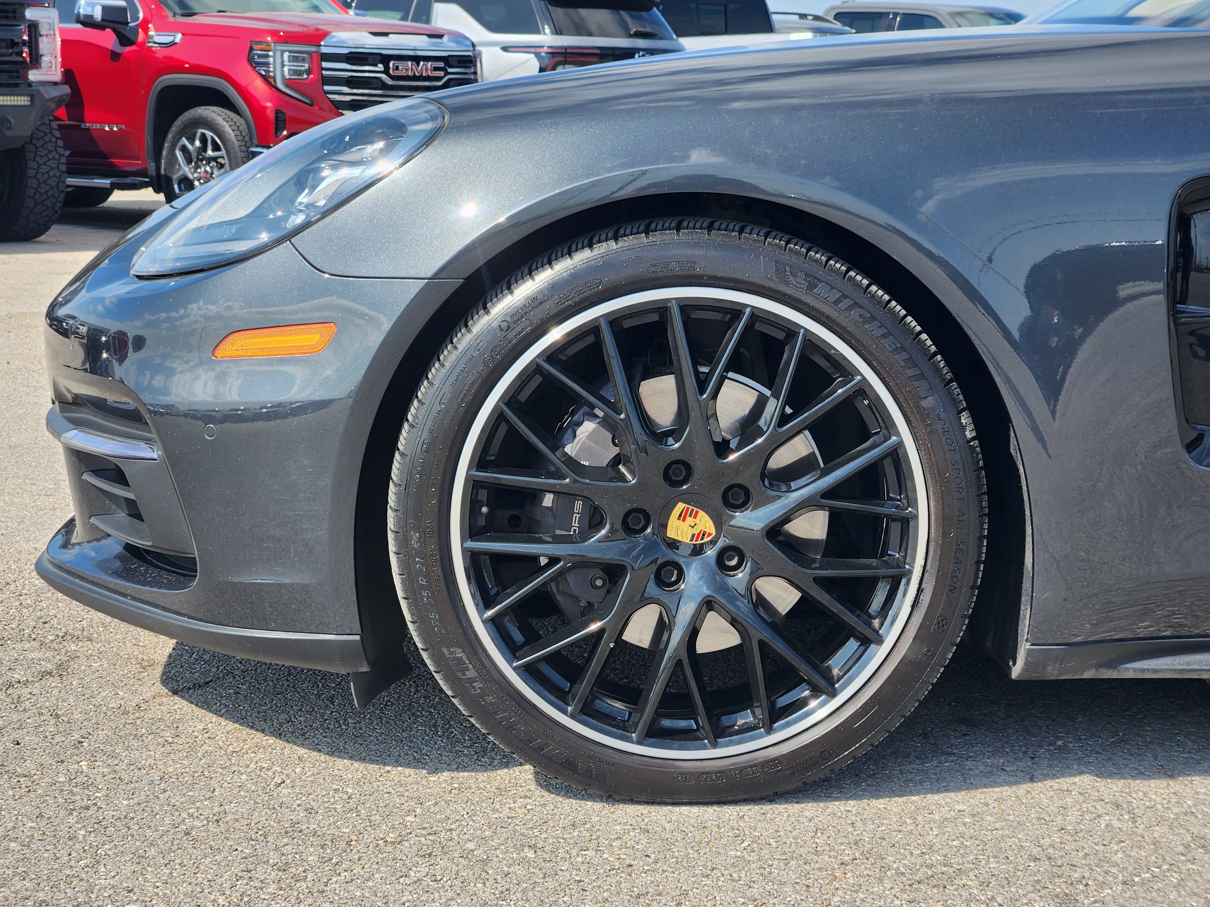 Used 2018 Porsche Panamera 4 AWD/4WD image 9
