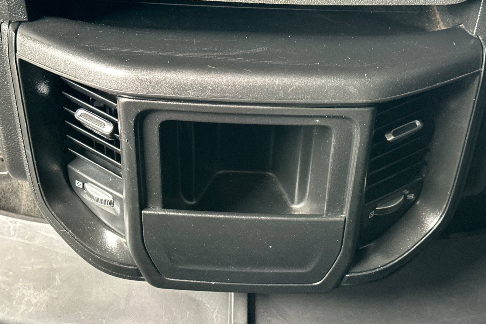 Used 2023 RAM 1500 Big Horn AWD/4WD image 15