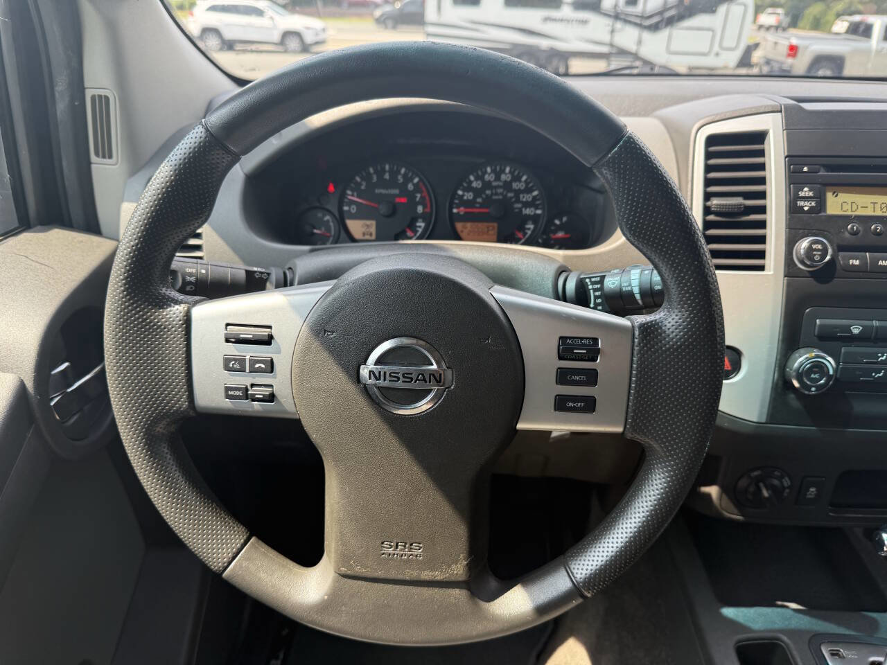 Used 2014 Nissan Xterra X image 18