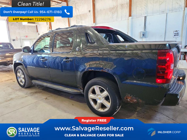 Used 2013 Chevrolet Avalanche LT AWD/4WD image 3