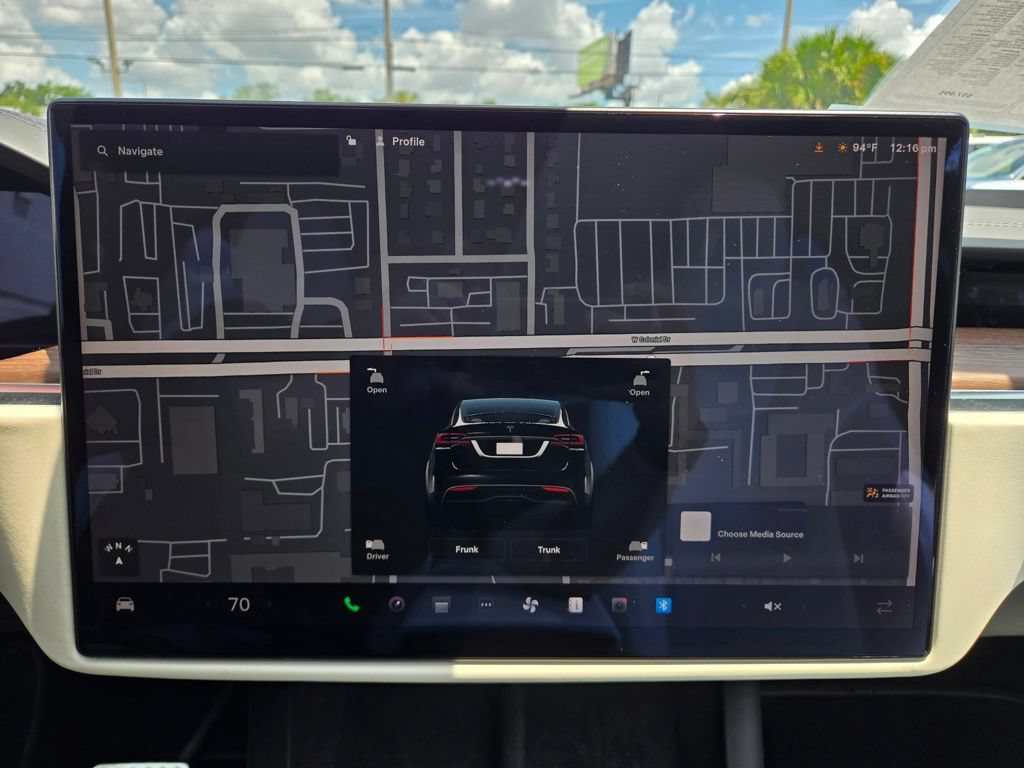 Used 2022 Tesla Model X AWD/4WD image 27