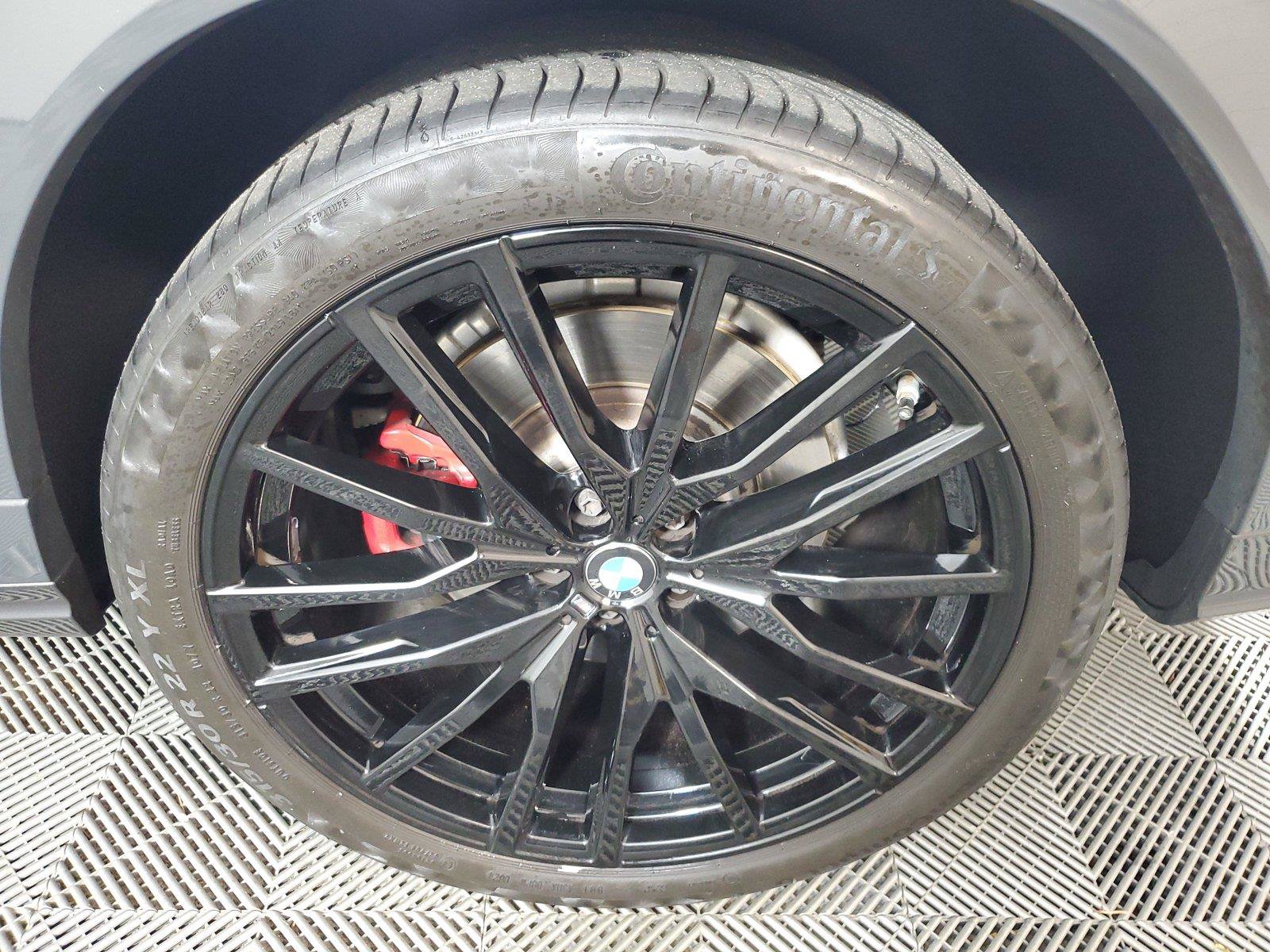 Used 2023 BMW X6 M50i w/ Executive Package AWD/4WD image 11