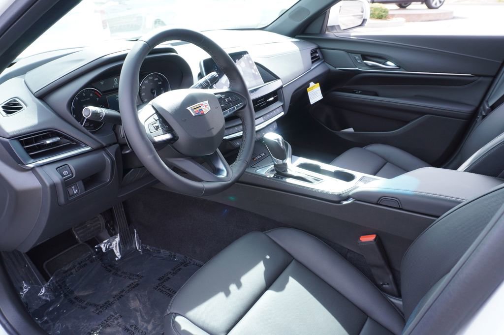 Certified 2025 Cadillac CT4 Premium Luxury image 17