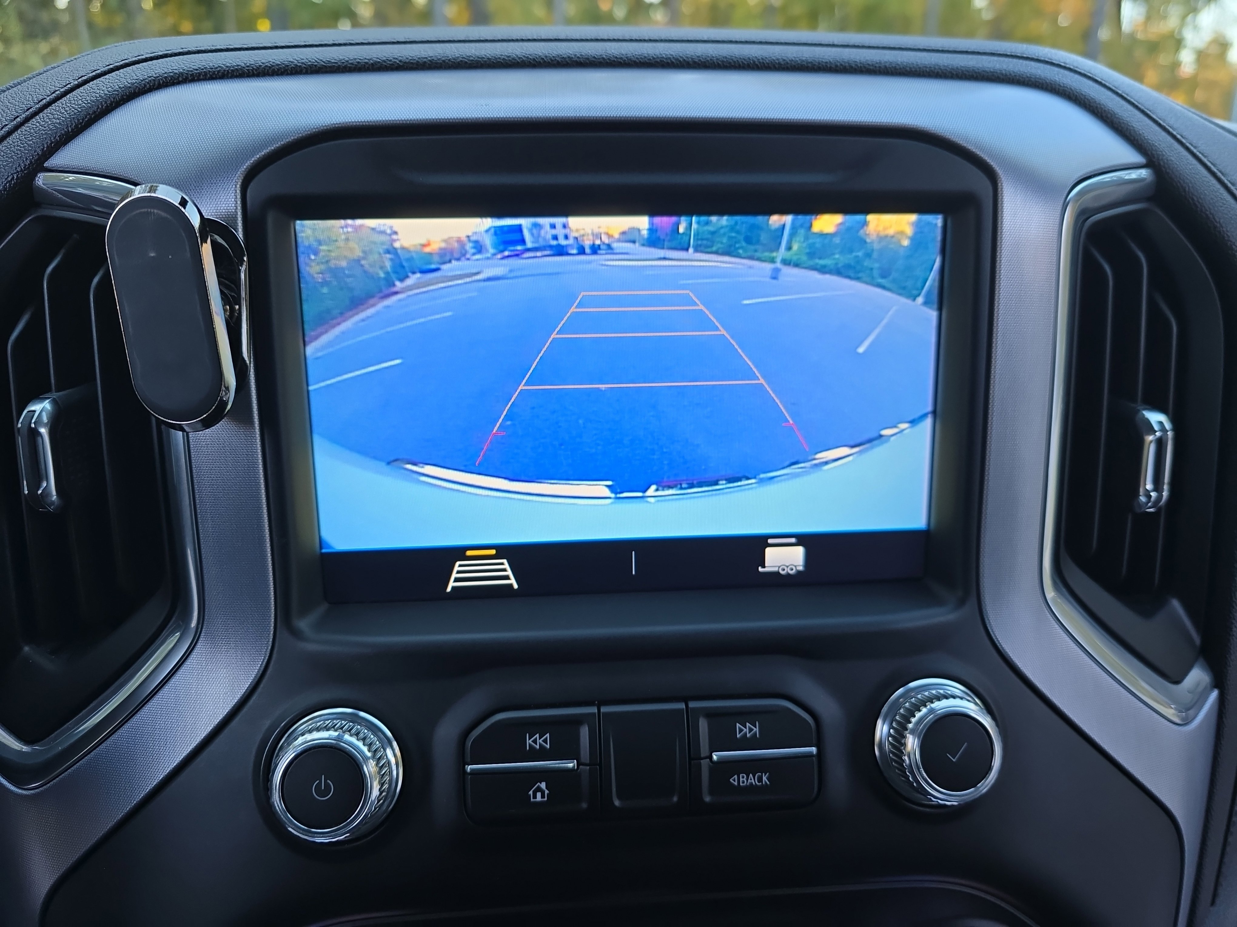 Used 2019 GMC Sierra 1500 Elevation w/ Elevation Value Package image 25