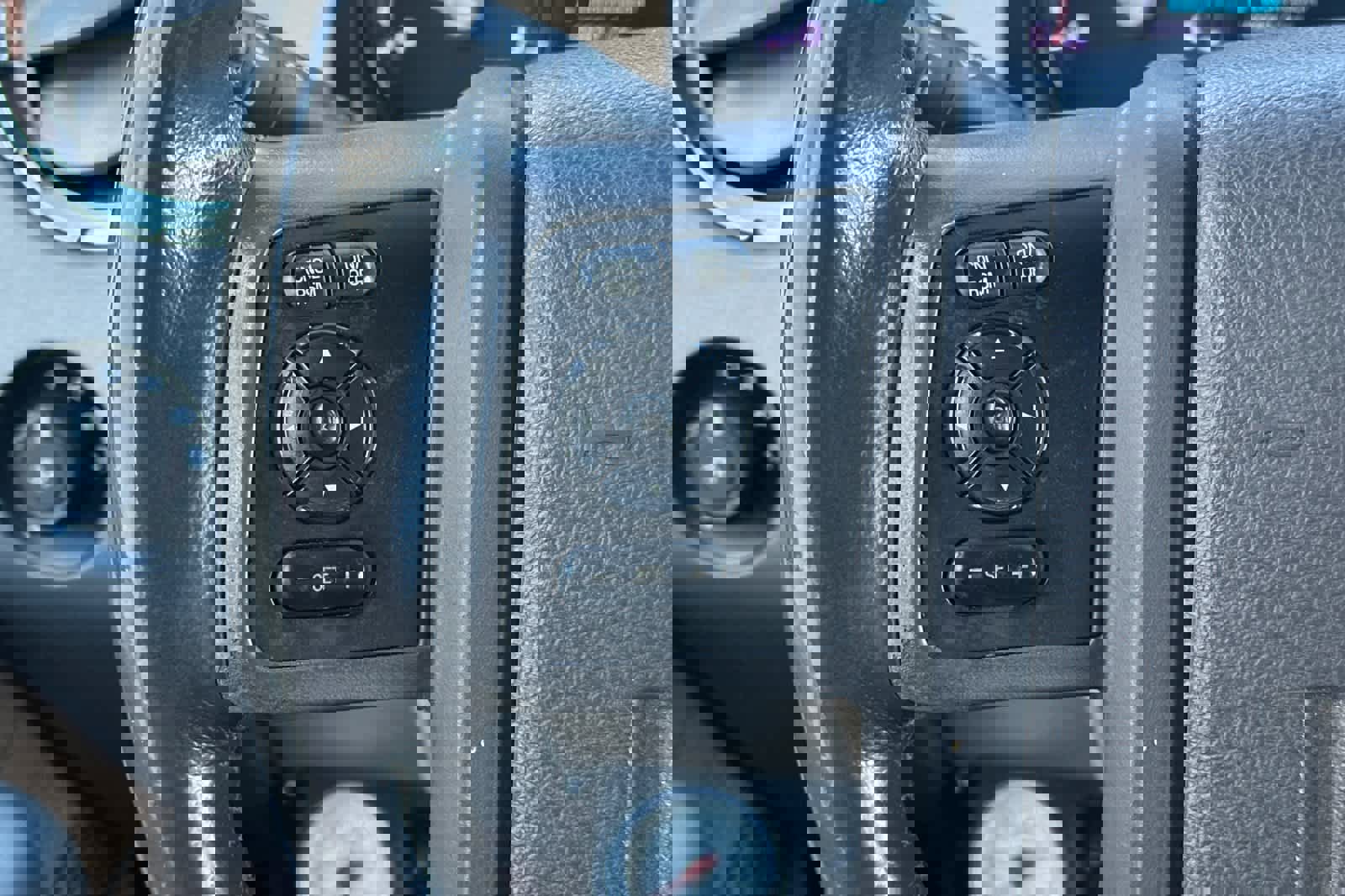 Used 2015 Ford F250 Lariat w/ Chrome Package image 24