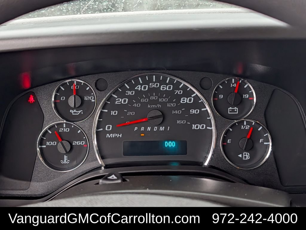 Used 2025 Chevrolet Express 3500 LT w/ LT Preferred Equipment Group RWD image 21