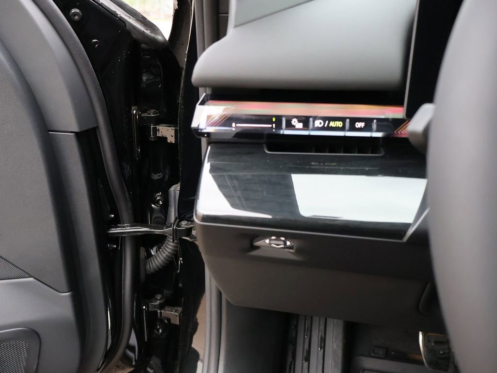 New 2027 BMW 530i xDrive AWD/4WD image 42