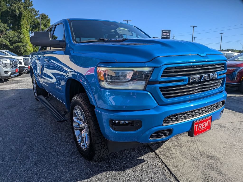 Used 2022 RAM 1500 Laramie AWD/4WD image 5