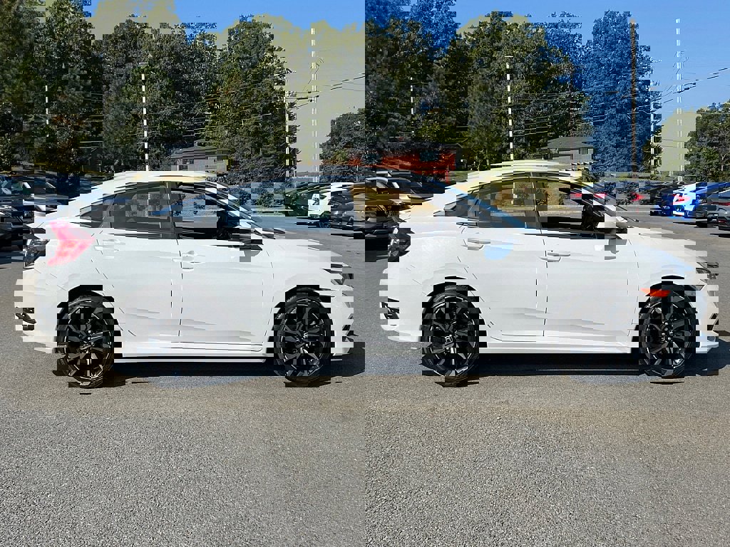 Used 2020 Honda Civic Sport image 2