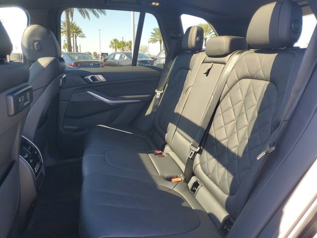 Used 2023 BMW X5 sDrive40i w/ Premium Package image 11