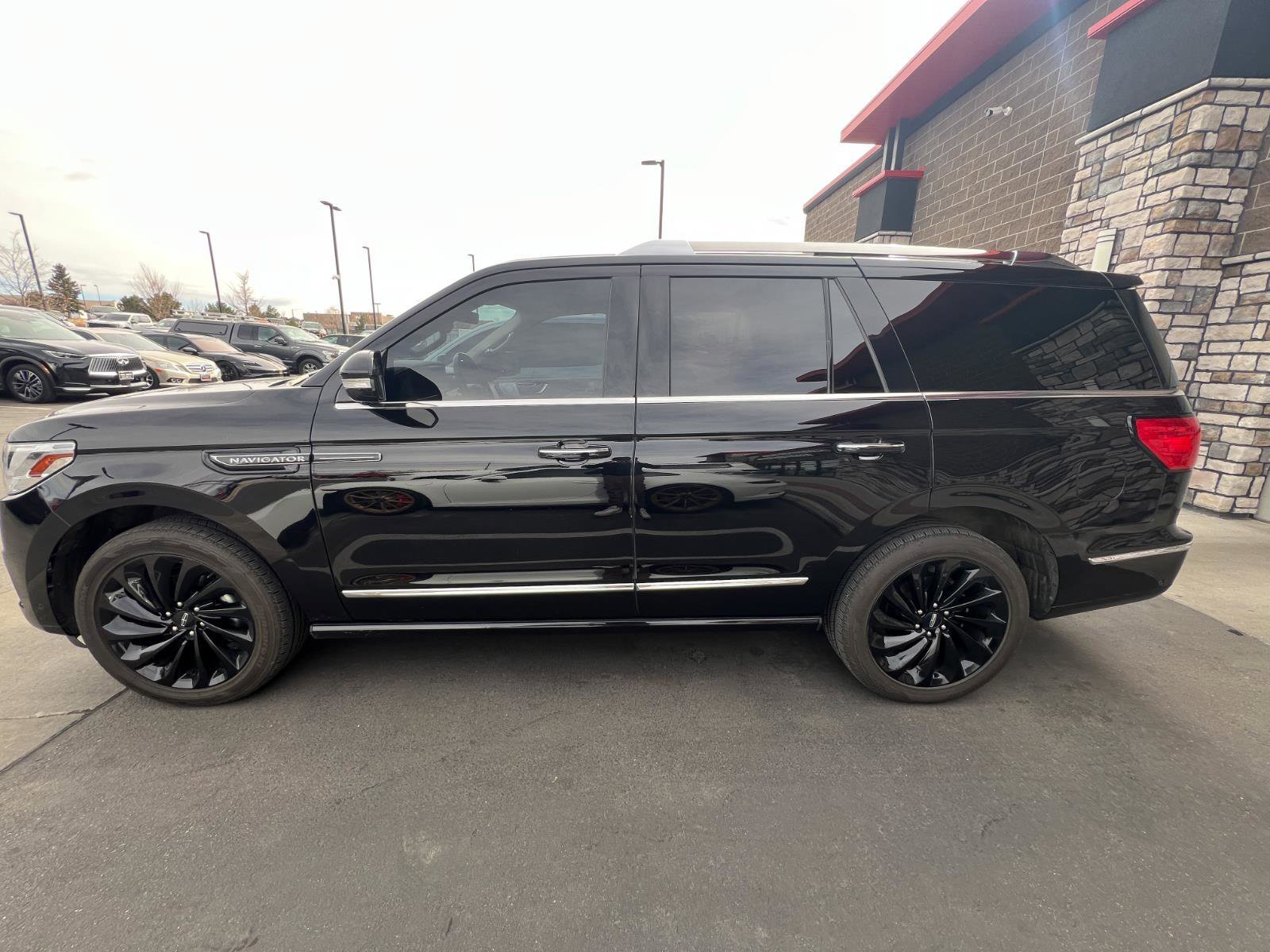 Used 2020 Lincoln Navigator Reserve w/ Equipment Group 208A Reserve image 6