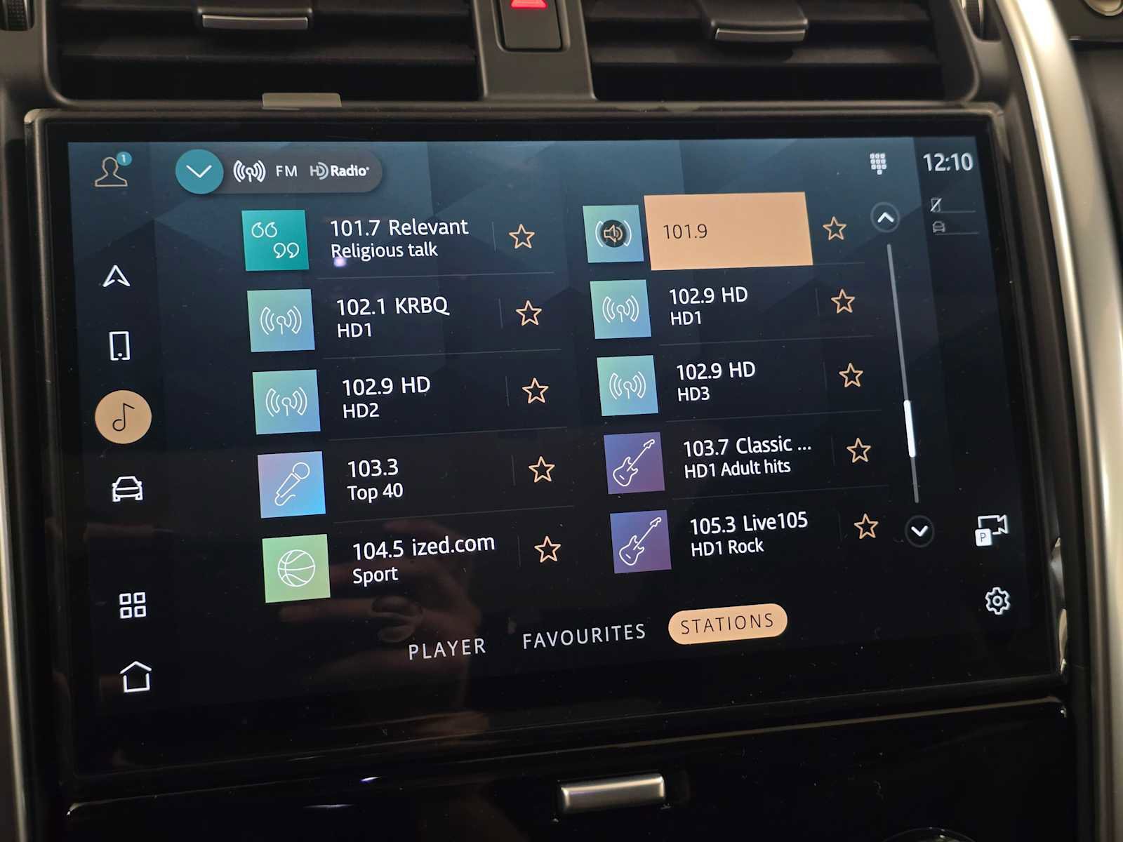 New 2026 Land Rover Discovery S AWD/4WD image 28
