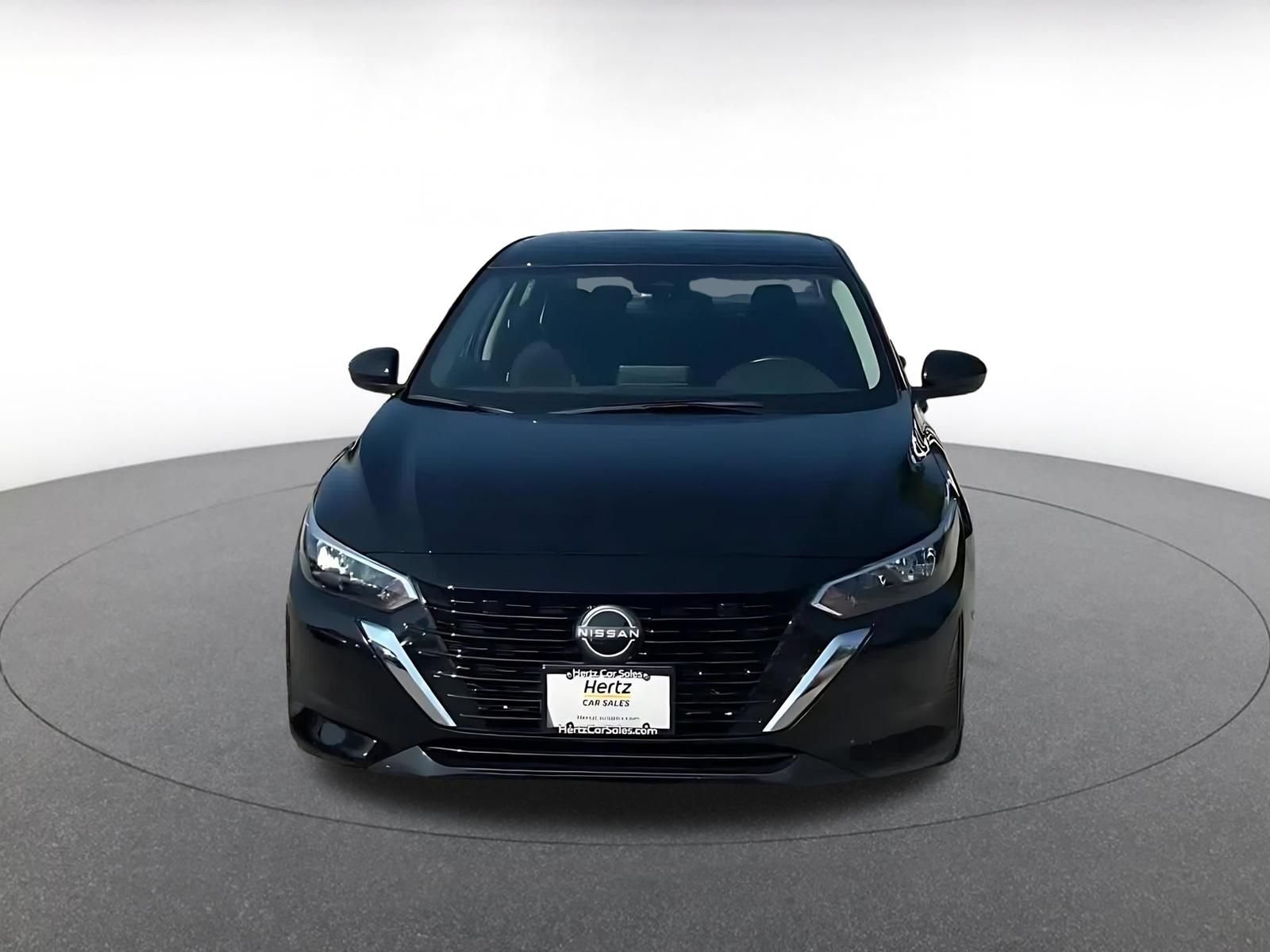 Used 2025 Nissan Sentra SV FWD image 4