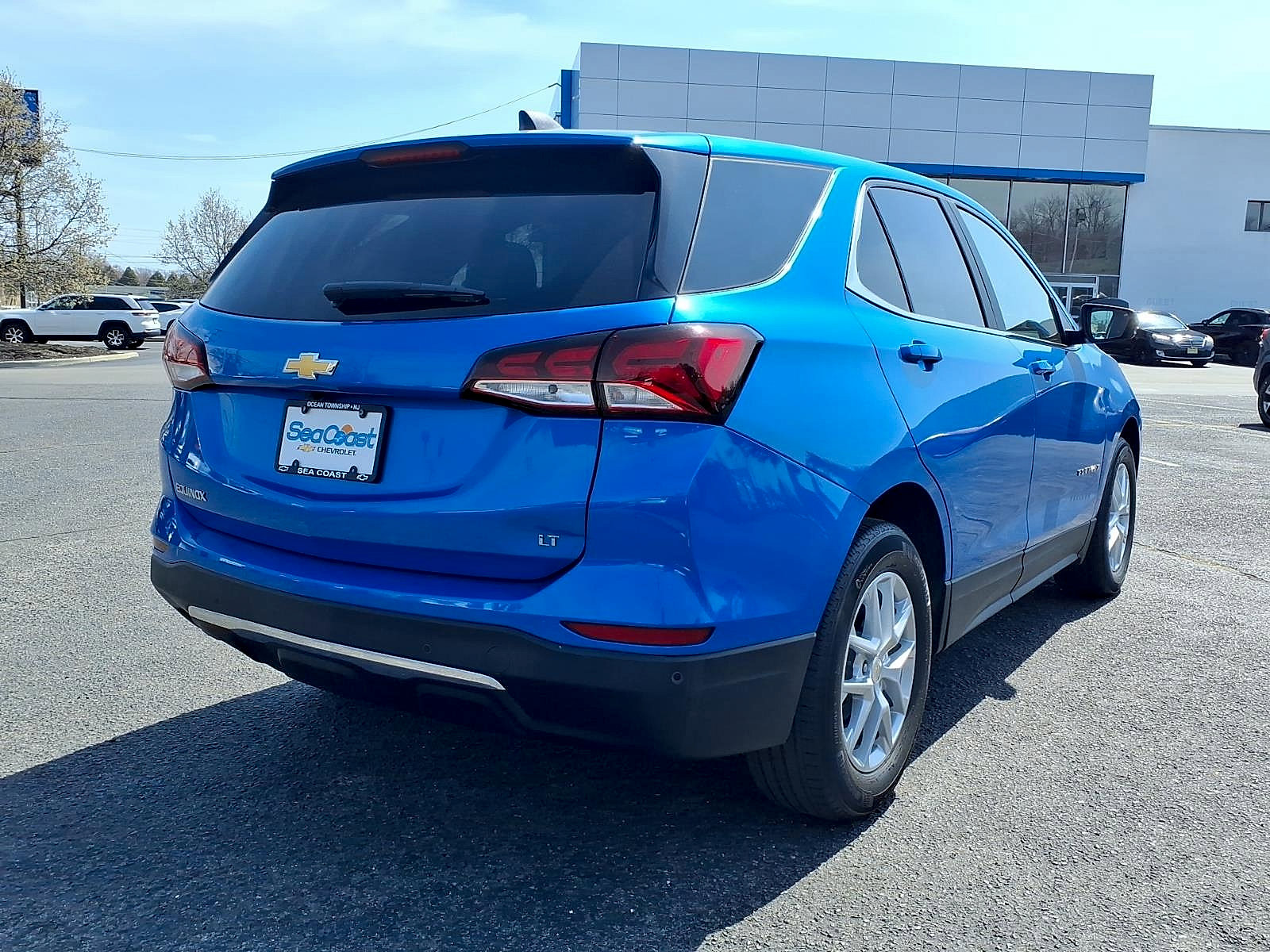 Certified 2024 Chevrolet Equinox LT w/ LPO, Floor Liner Package image 6