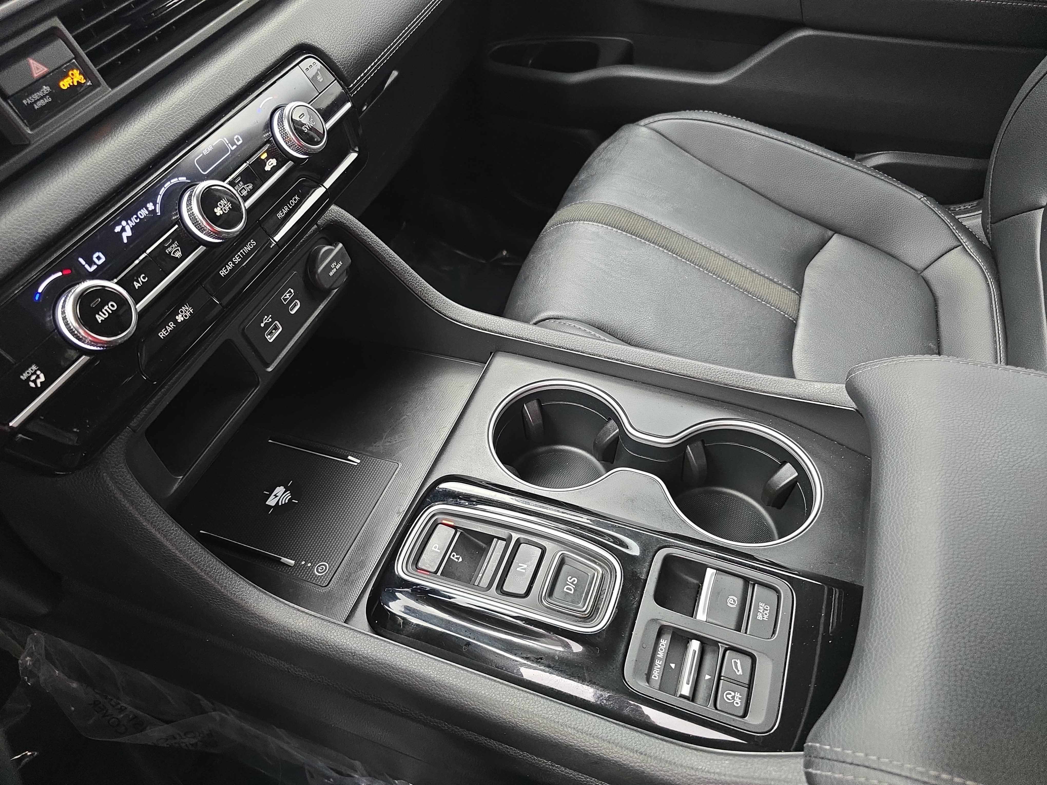 Certified 2024 Honda Pilot Touring image 26