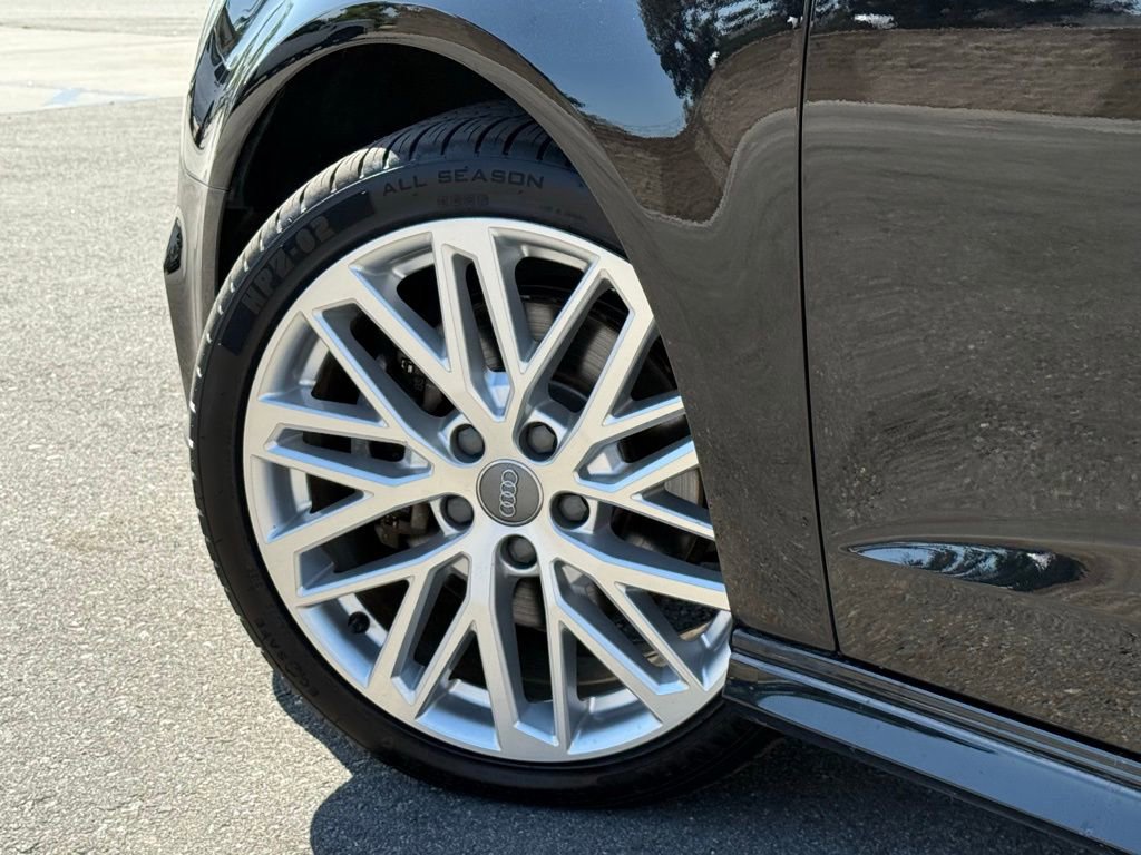 Used 2018 Audi A3 e-tron Premium w/ Sport Package FWD image 18