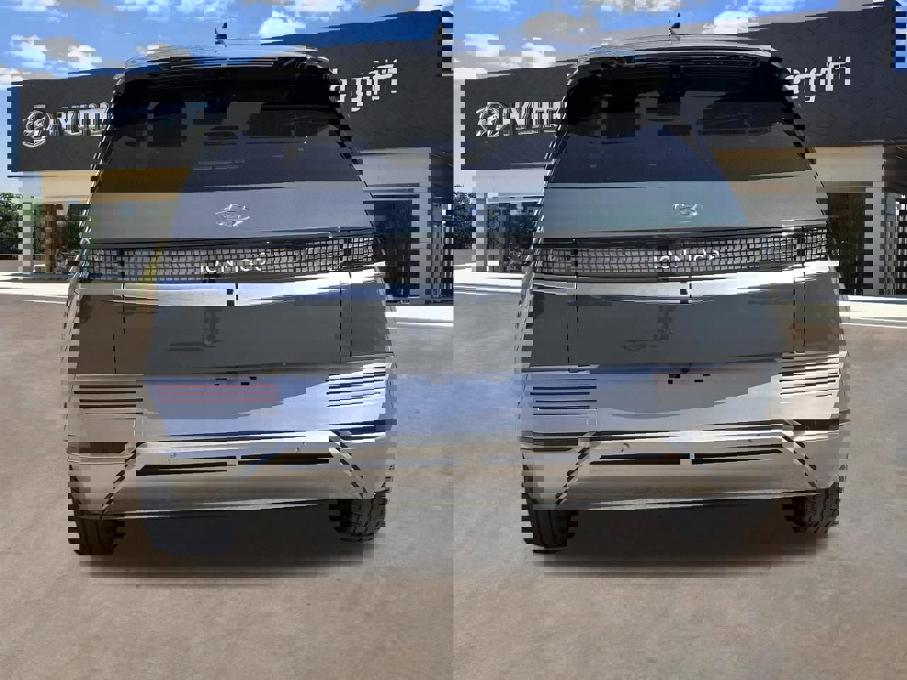 Used 2024 Hyundai Ioniq 5 Limited image 13