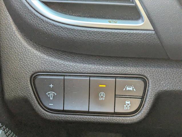 Used 2023 Kia Seltos SX image 17