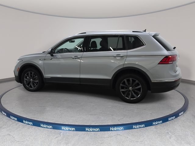 Used 2022 Volkswagen Tiguan SE AWD/4WD image 8
