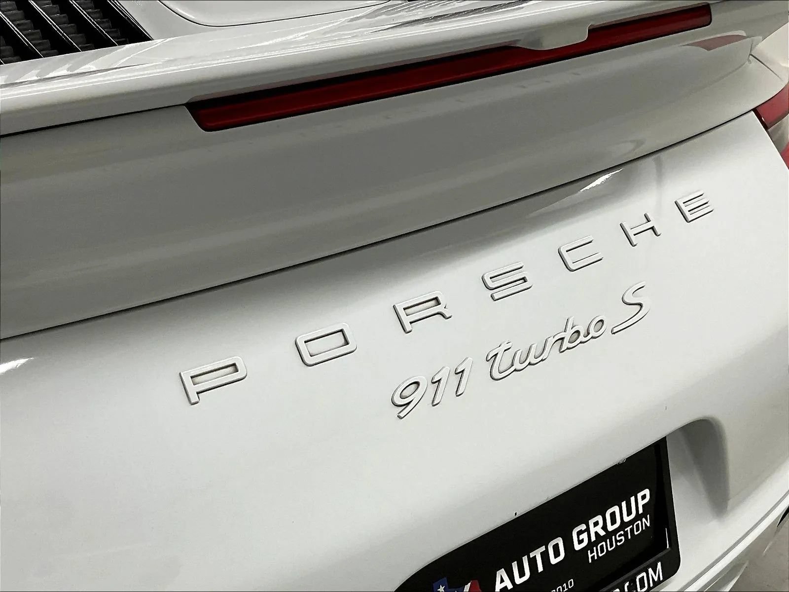 Used 2017 Porsche 911 Turbo S AWD/4WD image 31