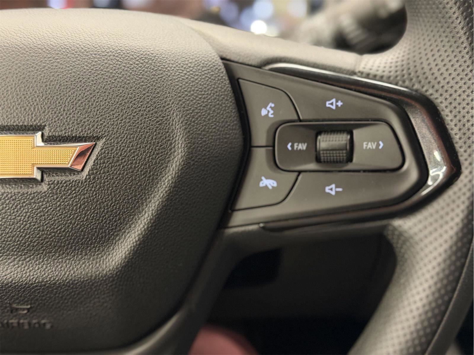 Certified 2025 Chevrolet Trax LS w/ LS Convenience Package image 17