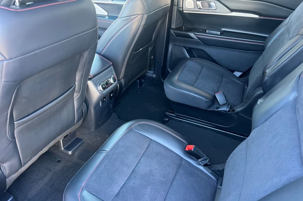 New 2026 Ford Explorer ST w/ Sun And Sound Package image 10