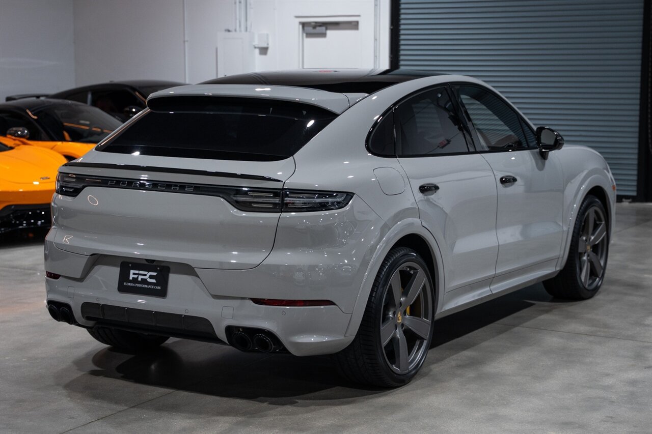 Used 2021 Porsche Cayenne Turbo AWD/4WD image 6