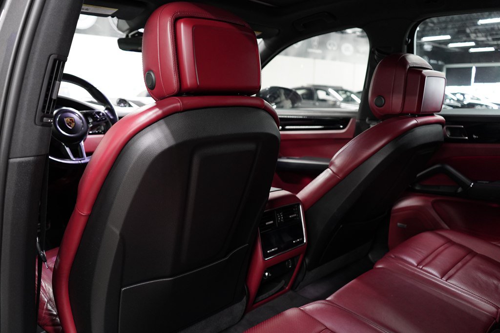 Used 2019 Porsche Cayenne S AWD/4WD image 23