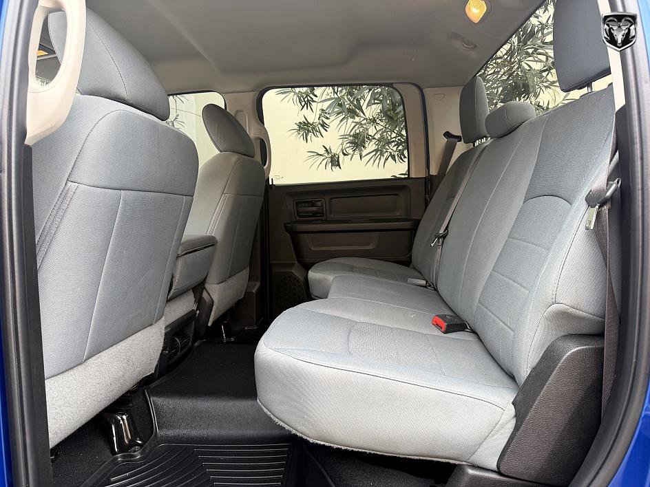 Used 2019 RAM 1500 ST w/ SXT Plus Group image 15
