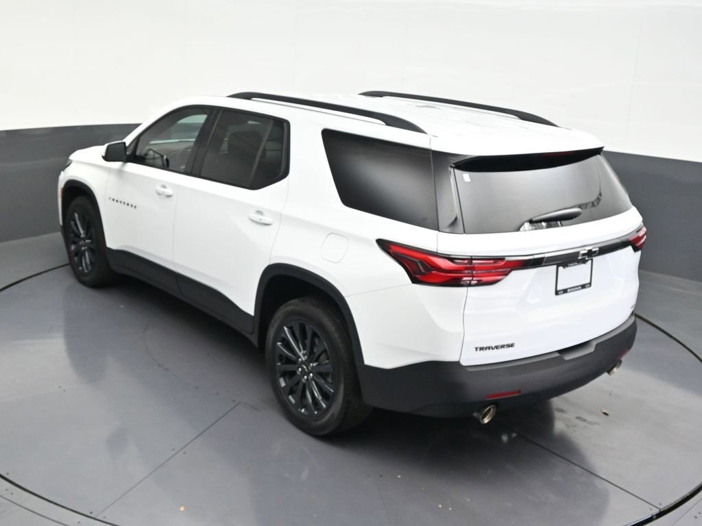 Used 2023 Chevrolet Traverse RS FWD image 23