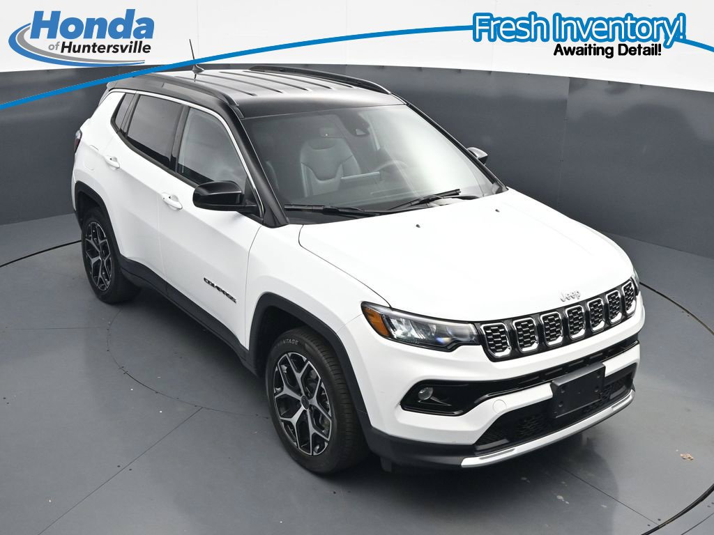Used 2025 Jeep Compass Limited AWD/4WD image 18
