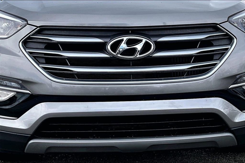 Used 2018 Hyundai Santa Fe Sport 2.0T image 29