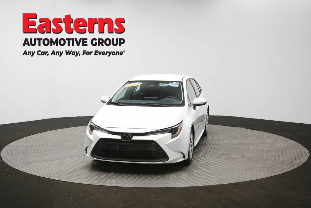 Used 2024 Toyota Corolla LE image 67