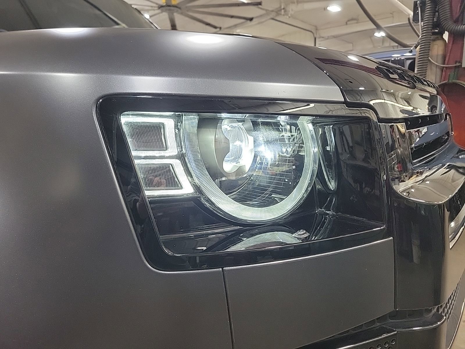 Used 2024 Land Rover Defender 110 X image 31