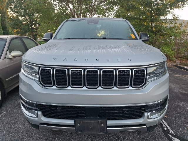 Used 2024 Jeep Wagoneer Series III AWD/4WD image 2