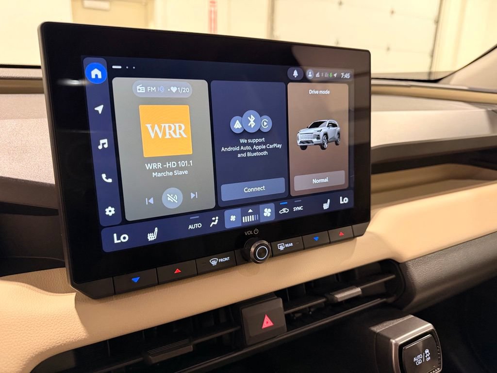 Used 2026 Toyota RAV4 XLE Premium FWD image 24