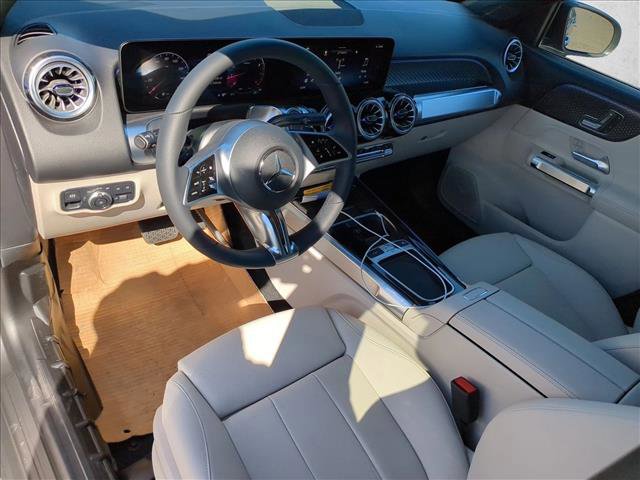 New 2026 Mercedes-Benz GLB 250 image 3