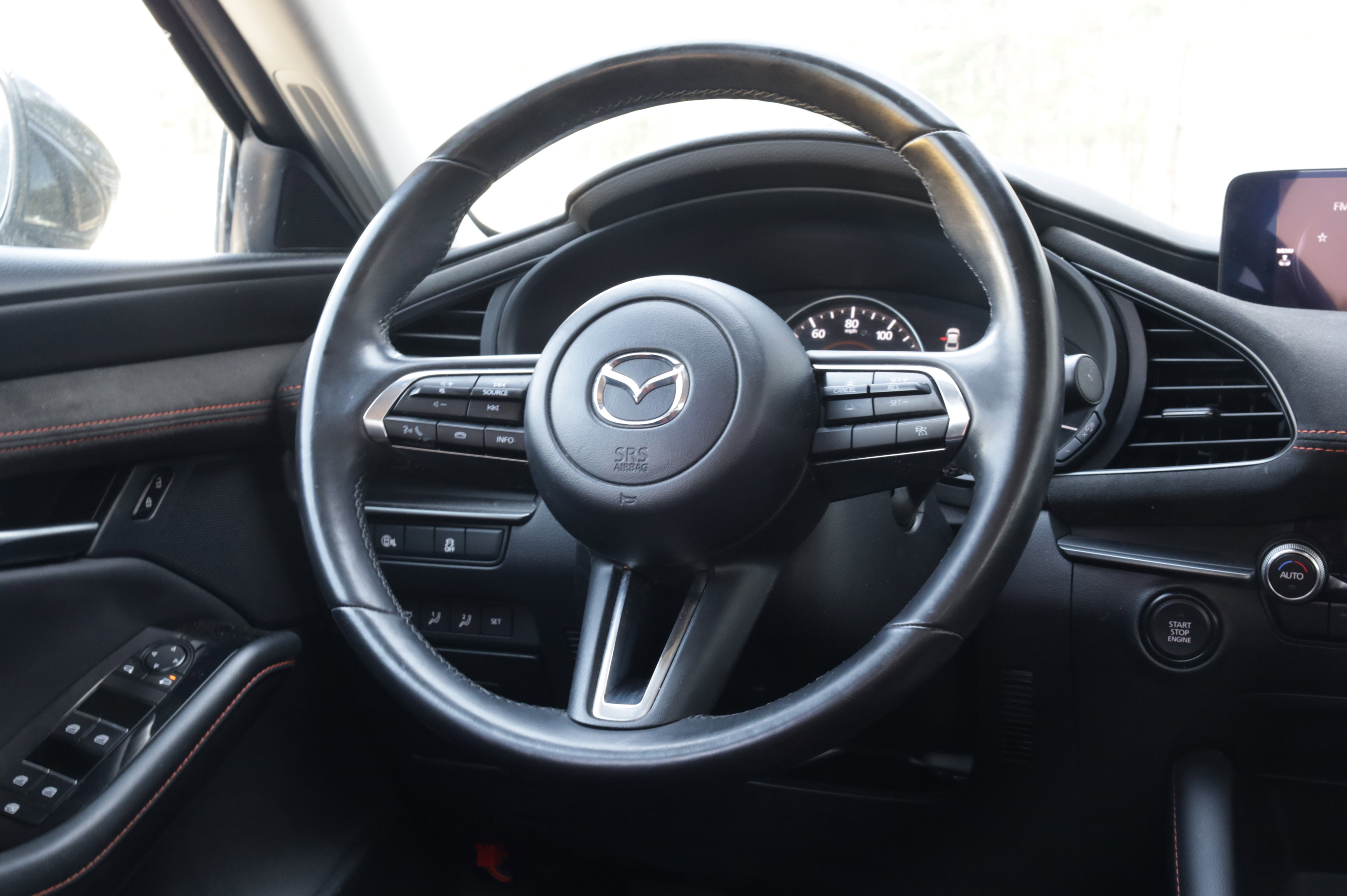 Used 2024 MAZDA MAZDA3 s AWD/4WD image 8