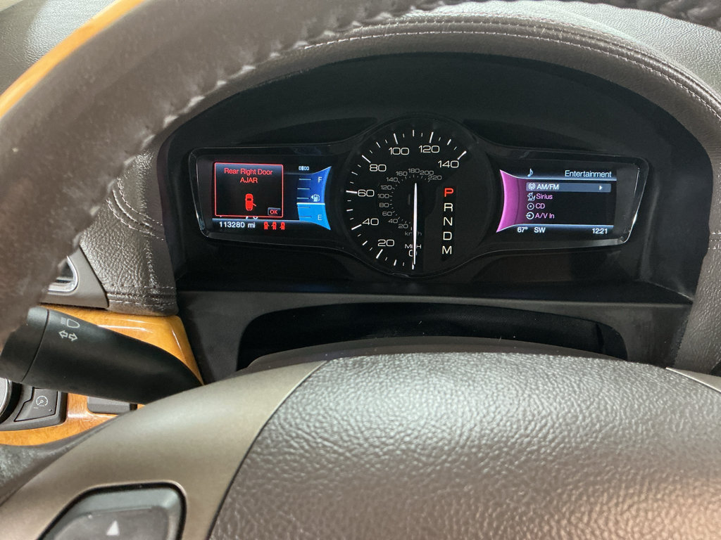 Used 2012 Lincoln MKX AWD image 10