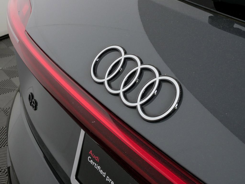 Used 2024 Audi Q8 e-tron Prestige w/ Prestige Package image 38
