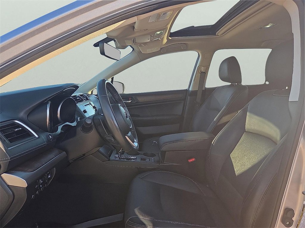 Used 2018 Subaru Outback 3.6R Limited image 11