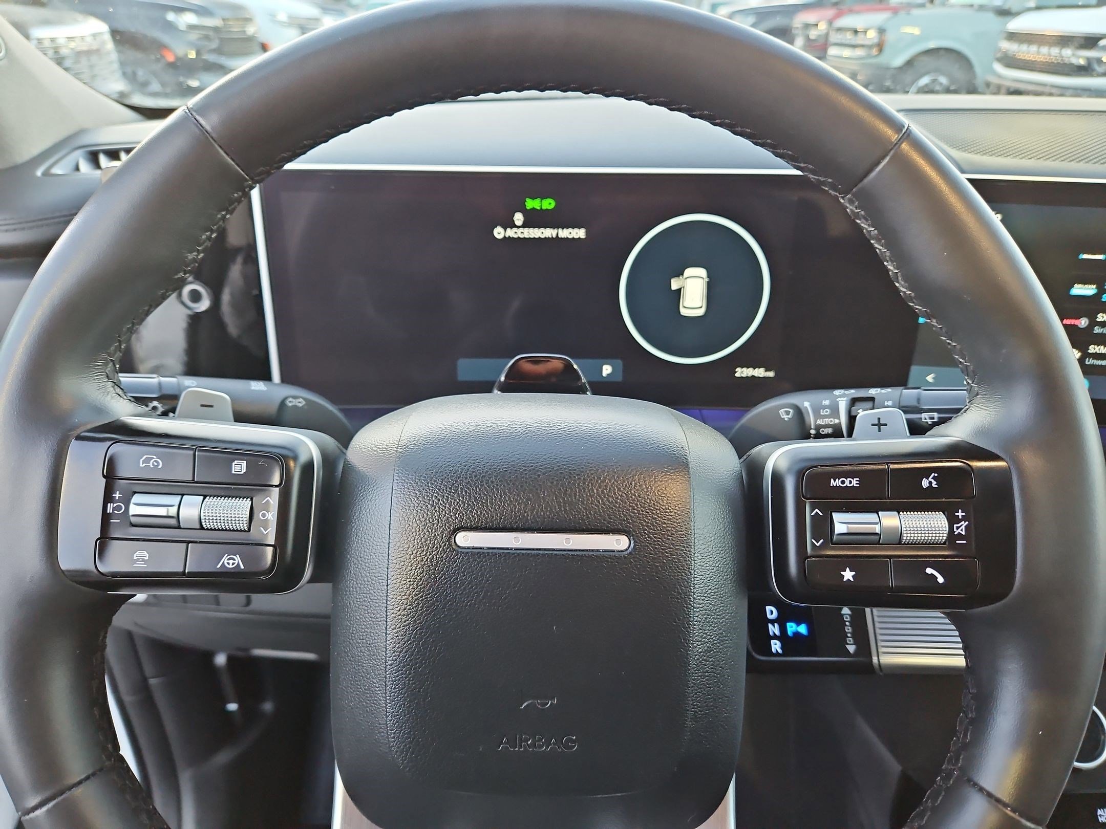 Used 2025 Hyundai Santa Fe Limited image 24