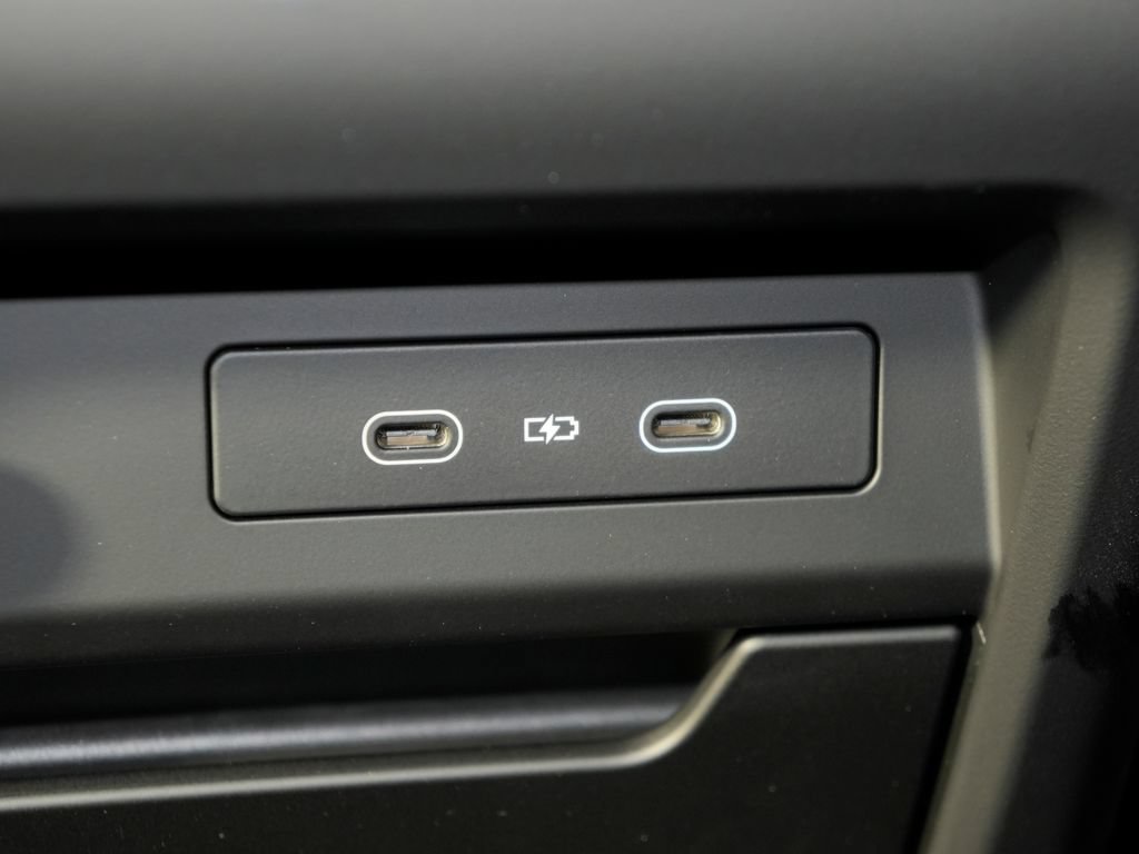 New 2026 Porsche Cayenne AWD/4WD image 36