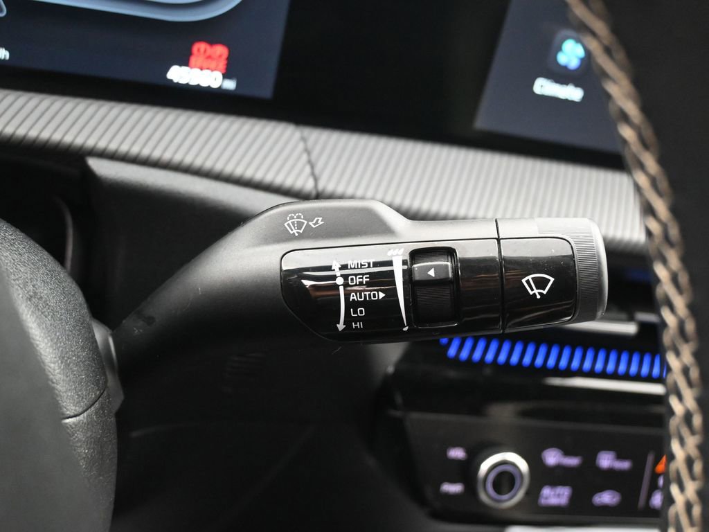 Used 2022 Kia EV6 GT-Line w/ GT-Line Suede Seat Package image 18