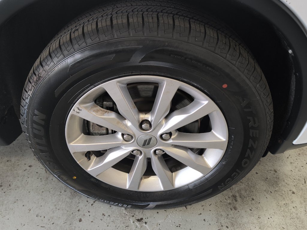Used 2024 Dodge Durango SXT RWD image 4