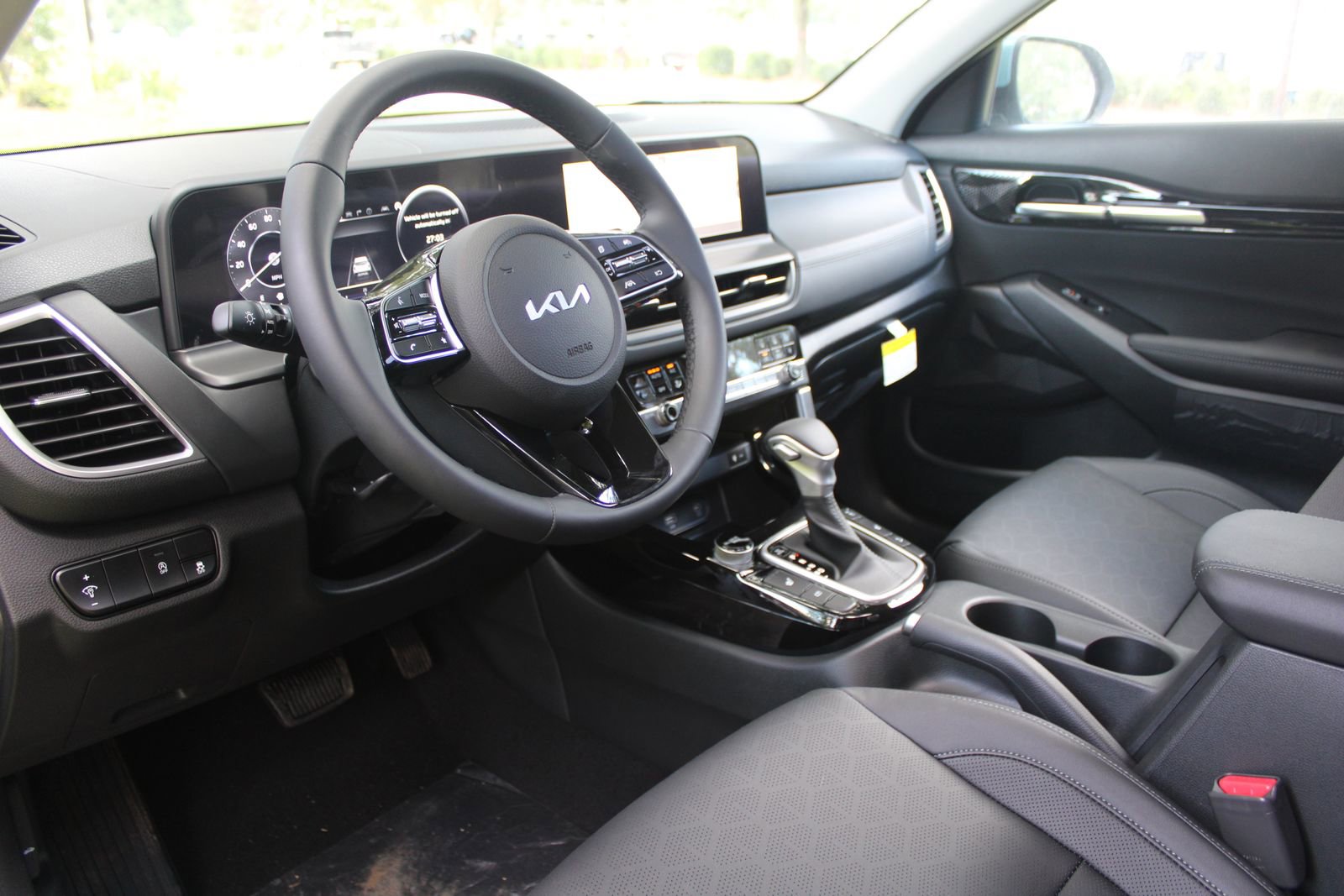 New 2026 Kia Seltos EX FWD image 20