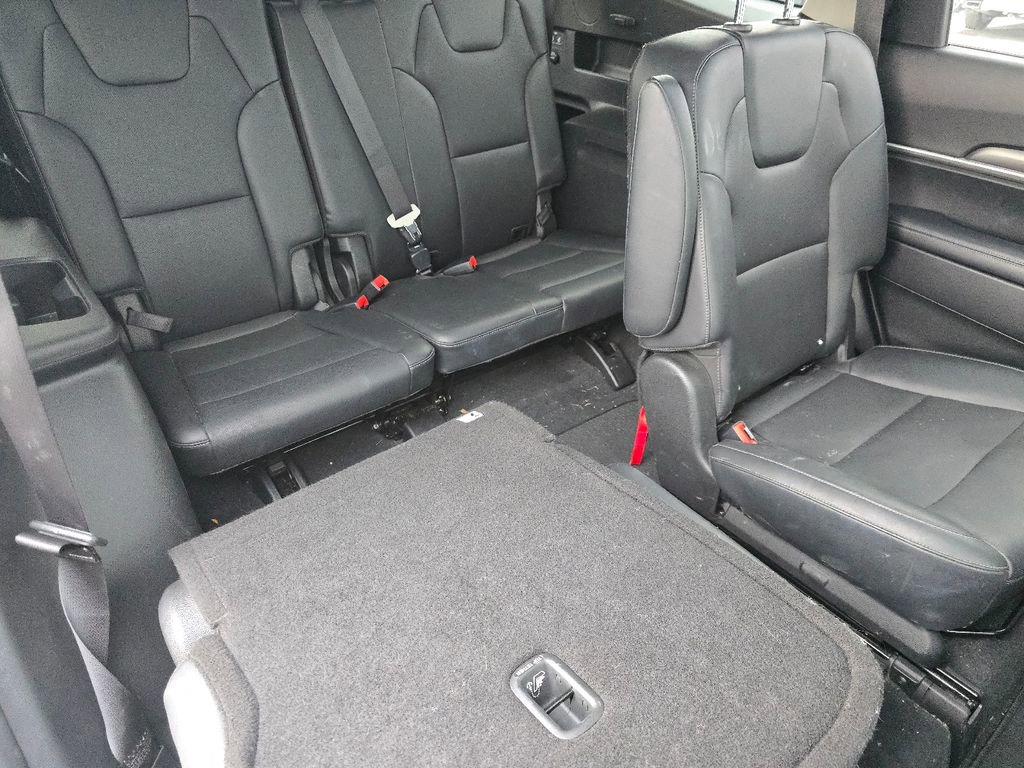 Used 2022 Kia Telluride S image 21